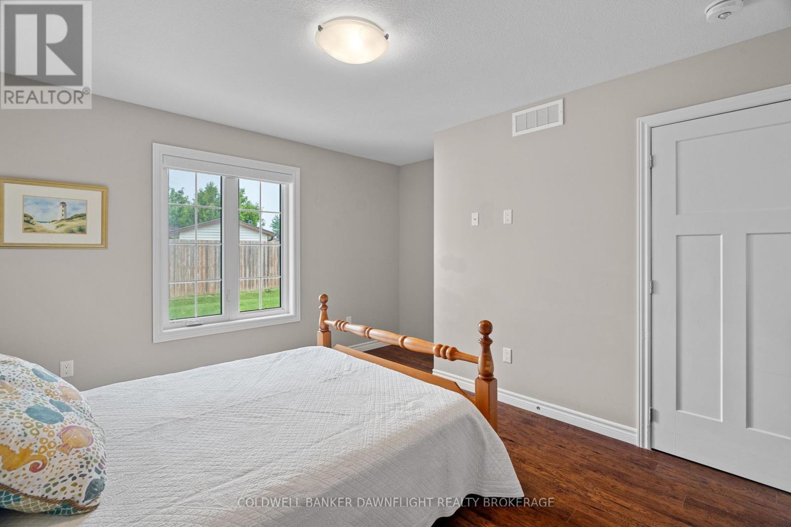 40 Devon Drive, South Huron (Exeter), ON - Indoor Photo Showing Bedroom