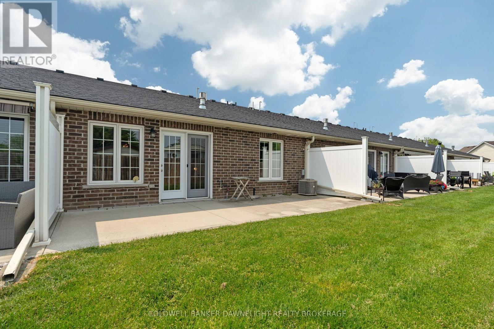 40 Devon Drive, South Huron (Exeter), ON - Outdoor