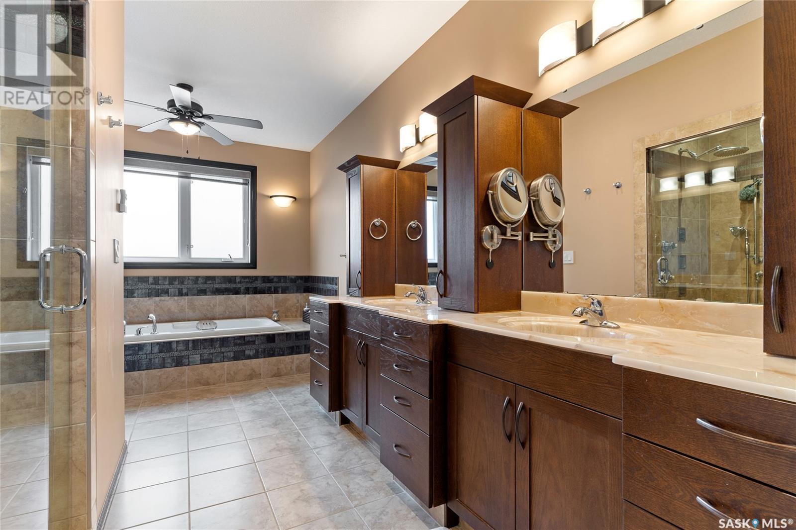 4350 Sandpiper Crescent E, Regina, SK - Indoor Photo Showing Bathroom