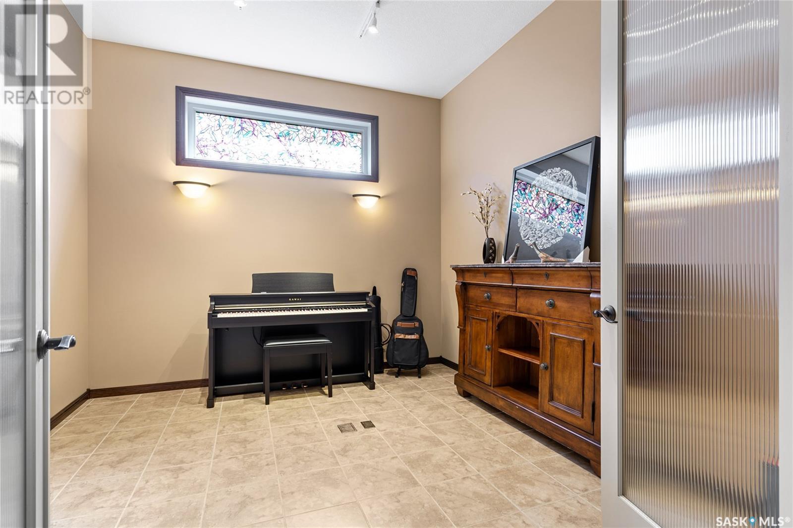 4350 Sandpiper Crescent E, Regina, SK - Indoor Photo Showing Other Room