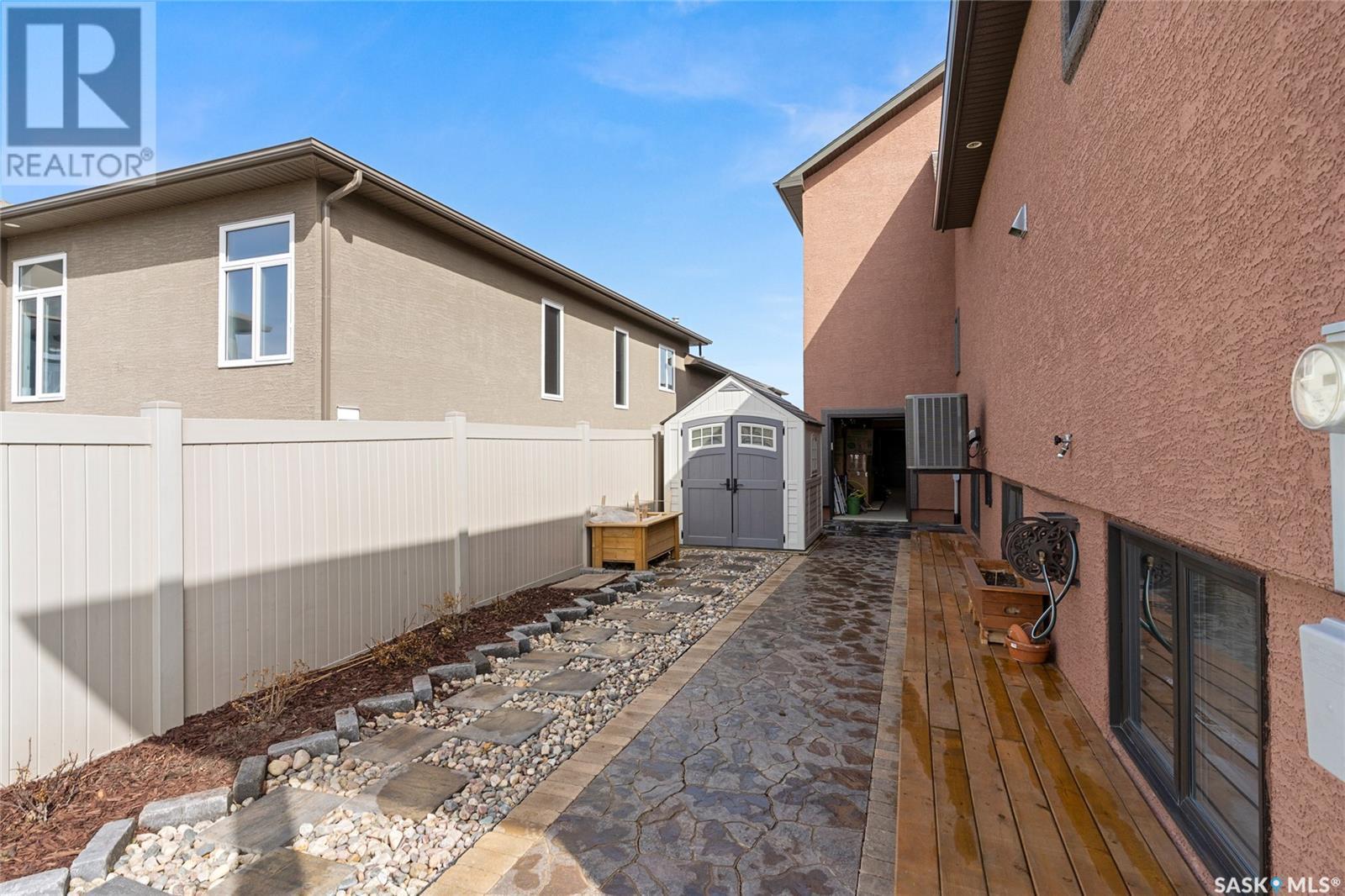4350 Sandpiper Crescent E, Regina, SK - Outdoor With Exterior