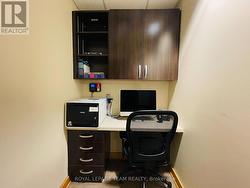 Admin touchdown area -