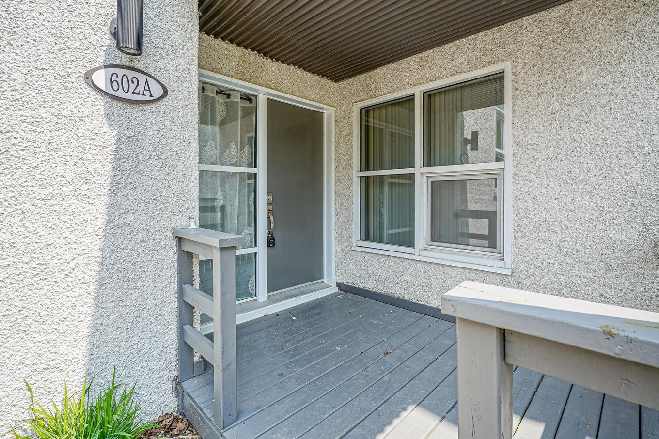 Frontage - 602A Ch. Du Mont-Loup-Garou, Sainte-Adèle, QC - Outdoor With Exterior