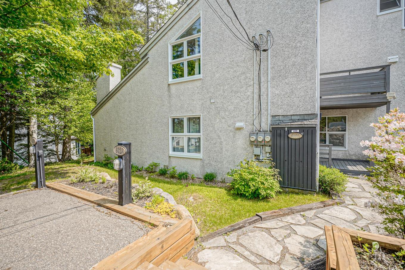 Back facade - 602A Ch. Du Mont-Loup-Garou, Sainte-Adèle, QC - Outdoor With Exterior