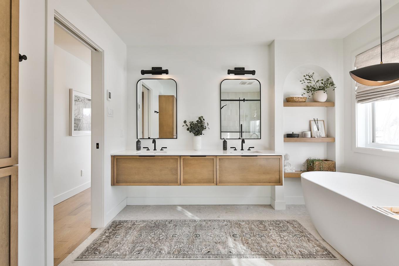 Ensuite bathroom - 244 8E Avenue, Richelieu, QC - Indoor Photo Showing Bathroom