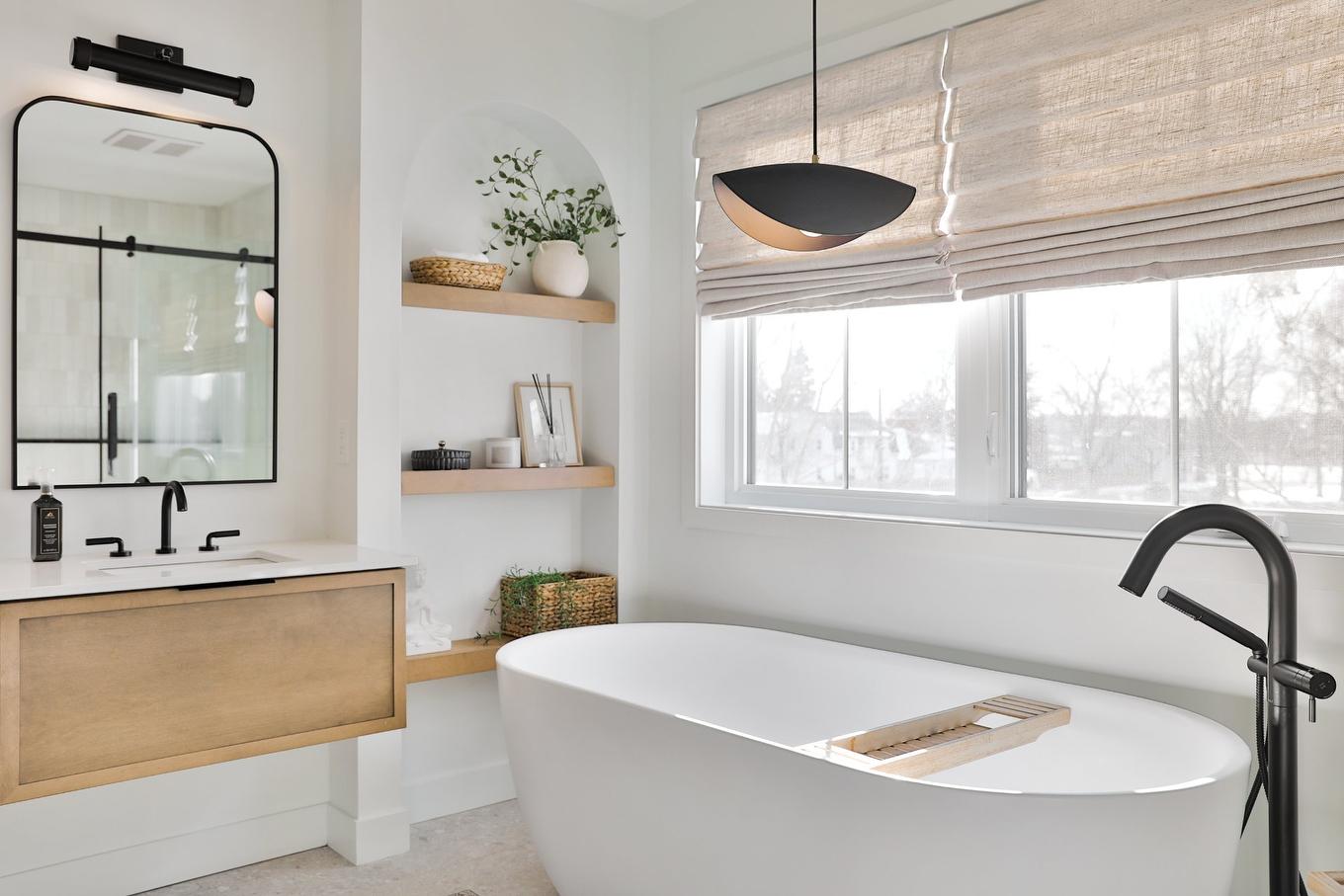 Ensuite bathroom - 244 8E Avenue, Richelieu, QC - Indoor Photo Showing Bathroom