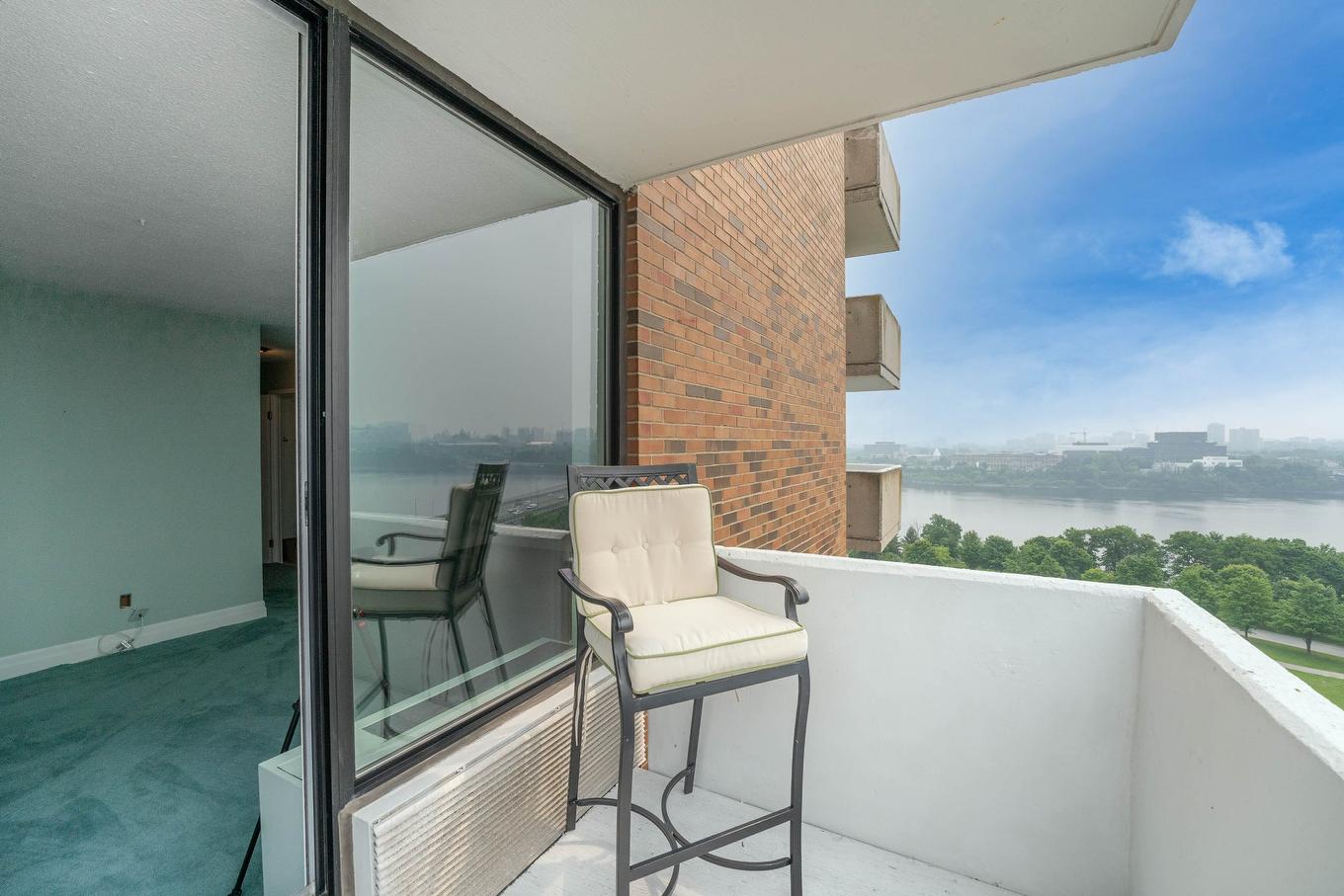 Balcon - 1408-285 Rue Laurier, Gatineau (Hull), QC - Outdoor With Body Of Water With Balcony With Exterior