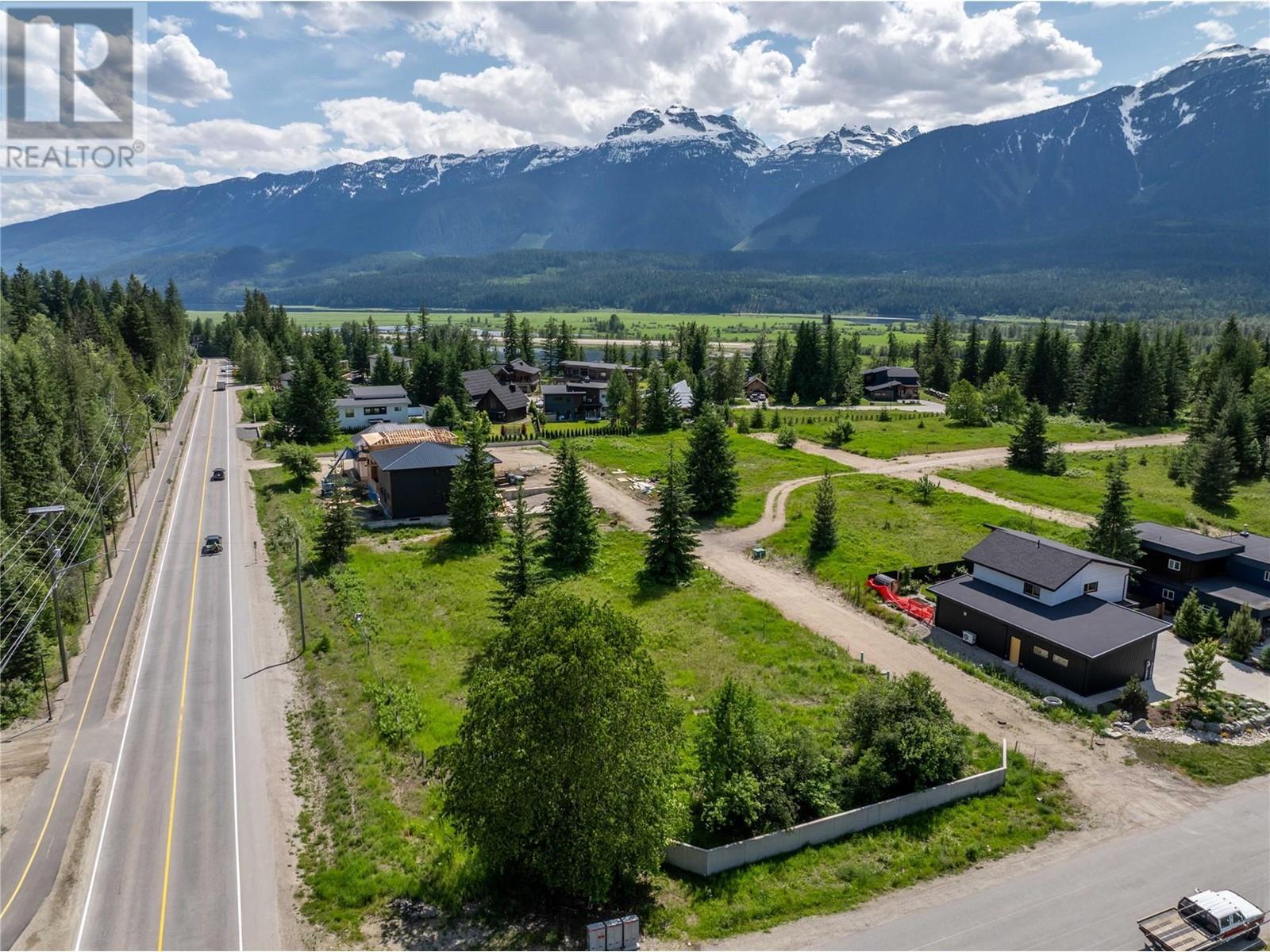 2004 Lanzo Lane Lot# Sl 3, Revelstoke, BC