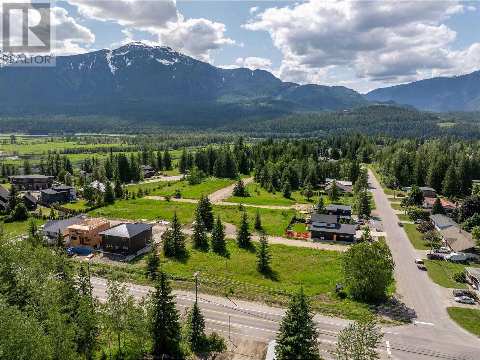 2004 Lanzo Lane Lot# Sl 3, Revelstoke, BC