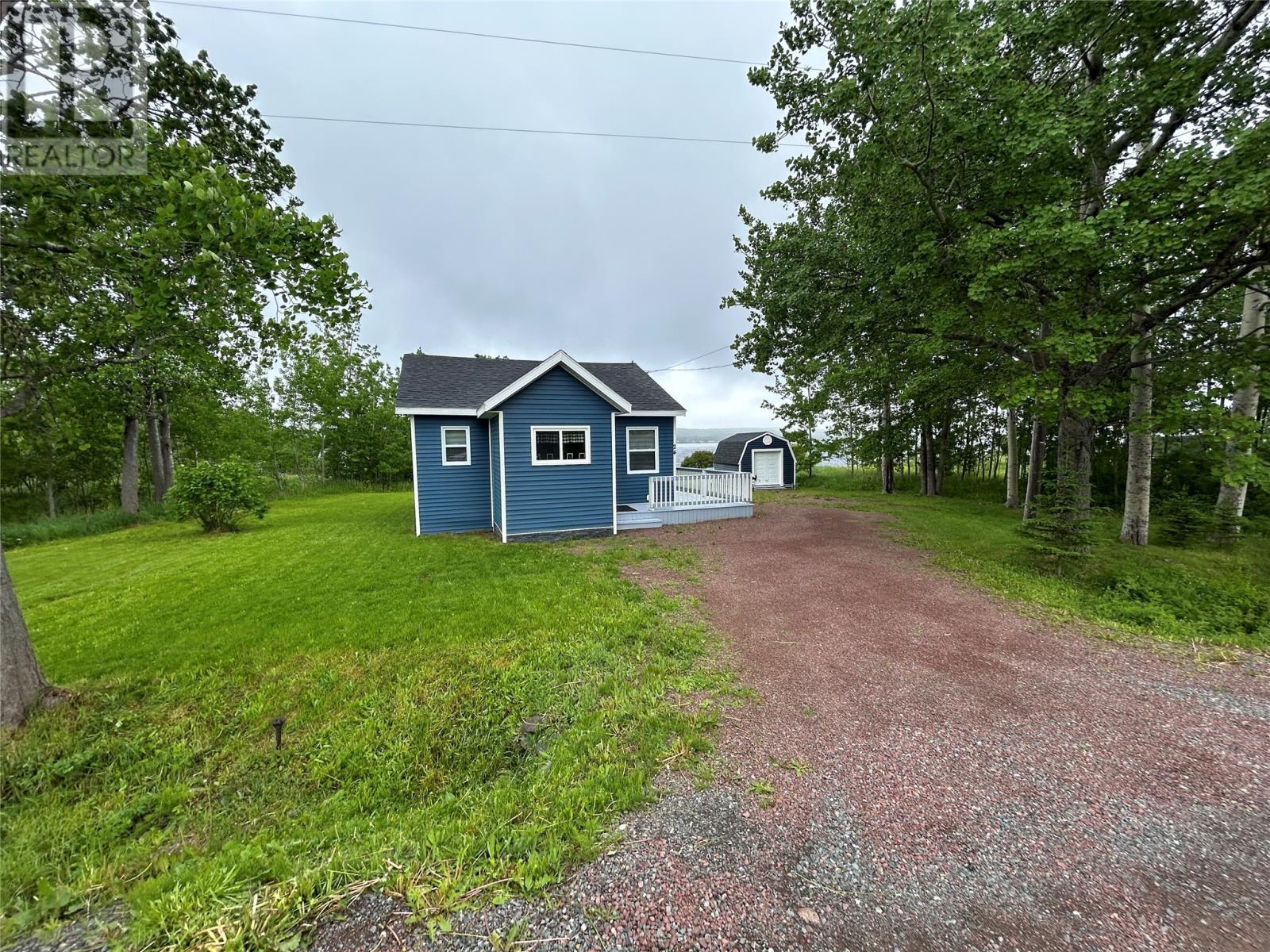24 Sacrey'S Road, Botwood, NL - Outdoor