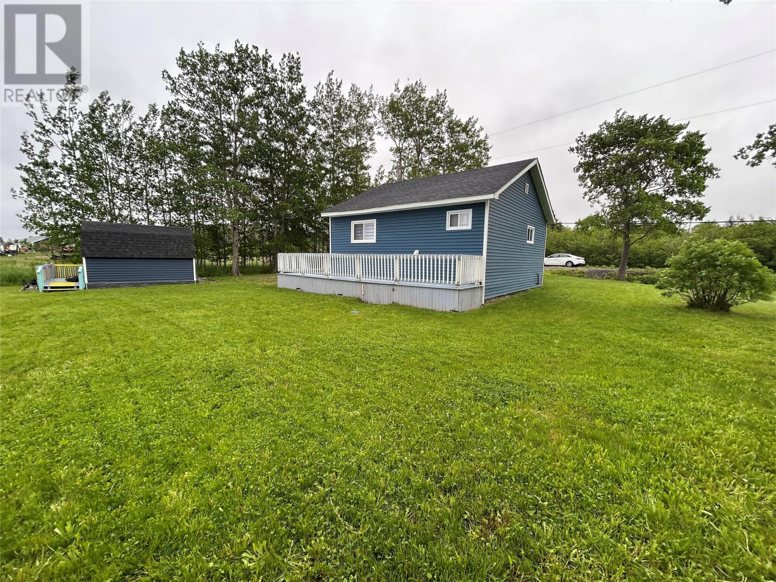 24 Sacrey'S Road, Botwood, NL - Outdoor With Deck Patio Veranda