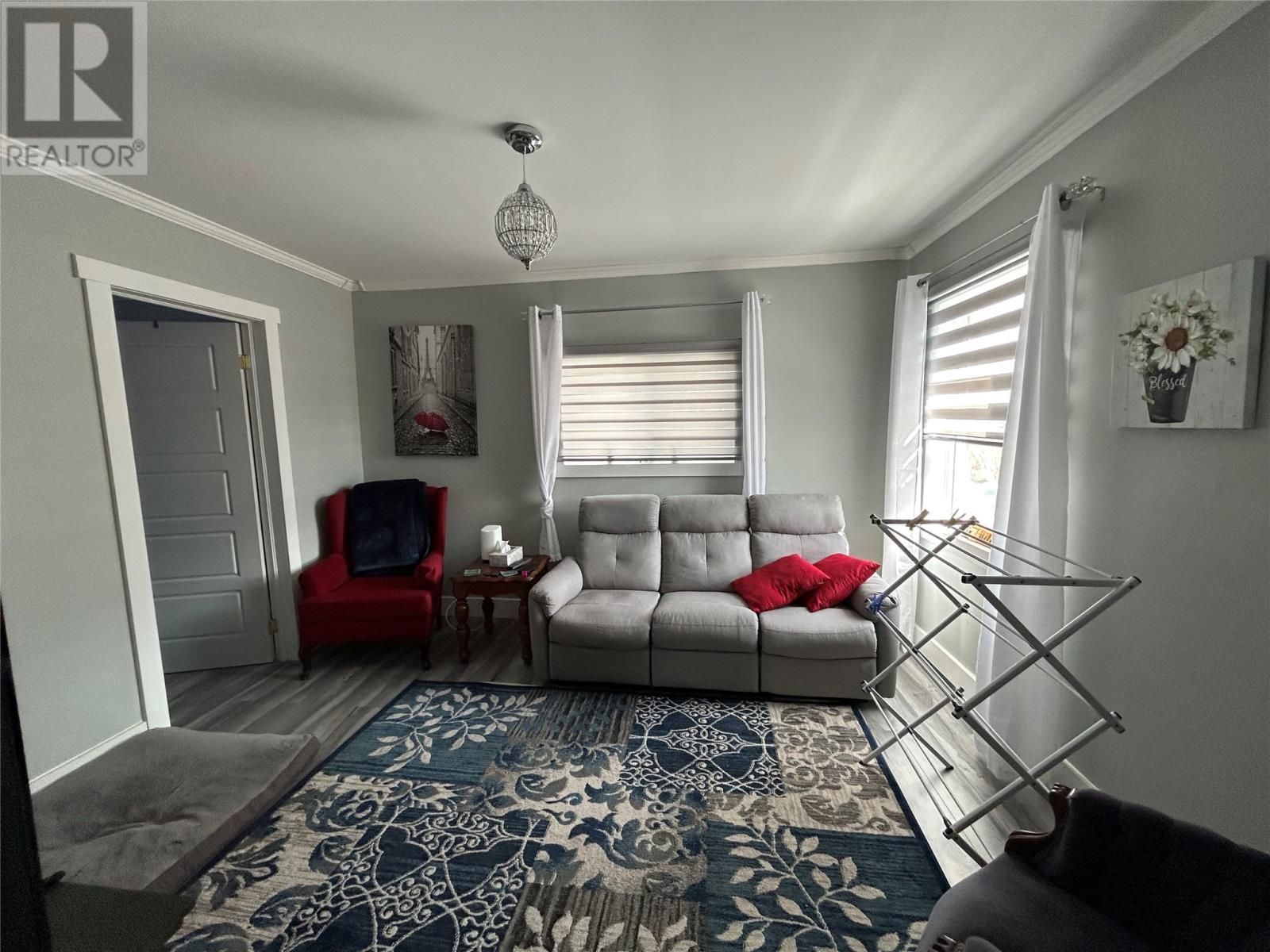 24 Sacrey'S Road, Botwood, NL - Indoor Photo Showing Living Room