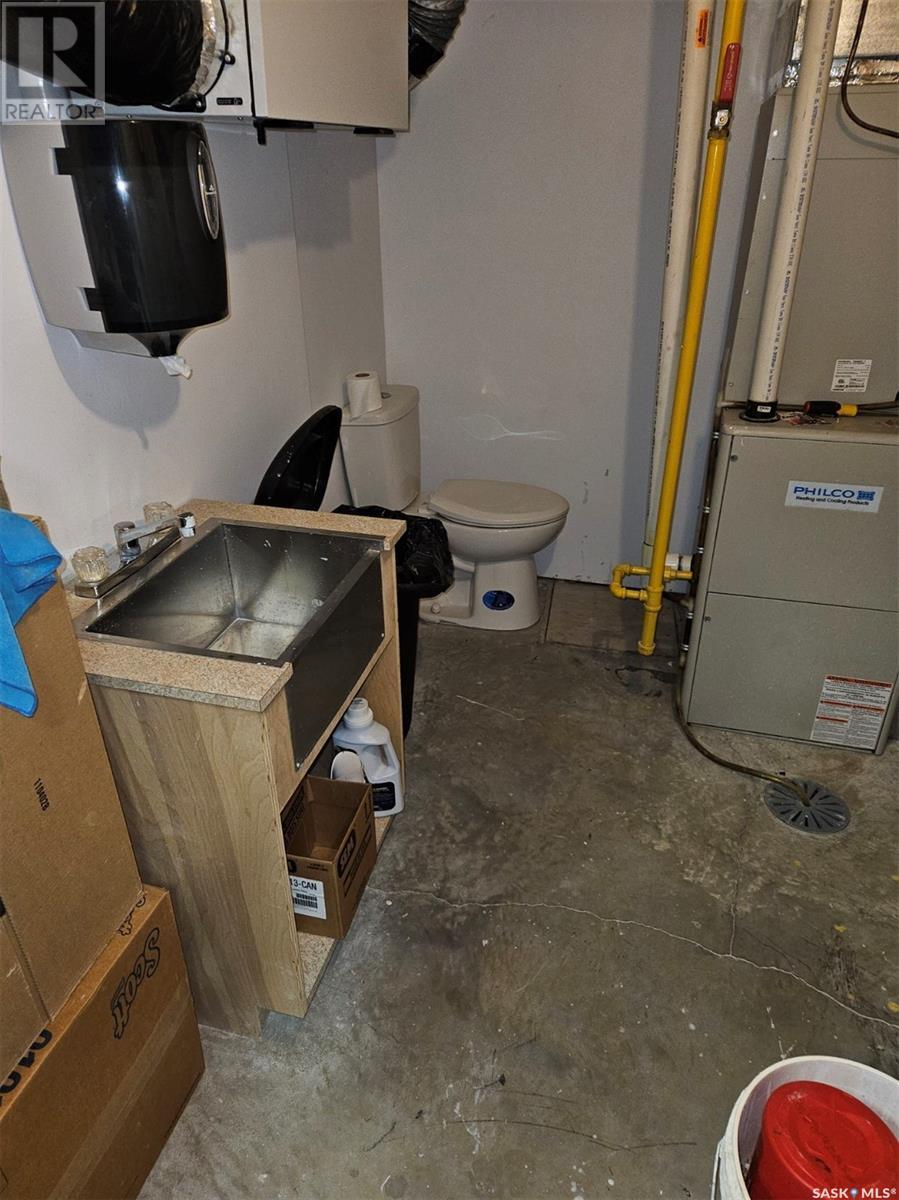 105 1St Avenue S, Leroy, SK