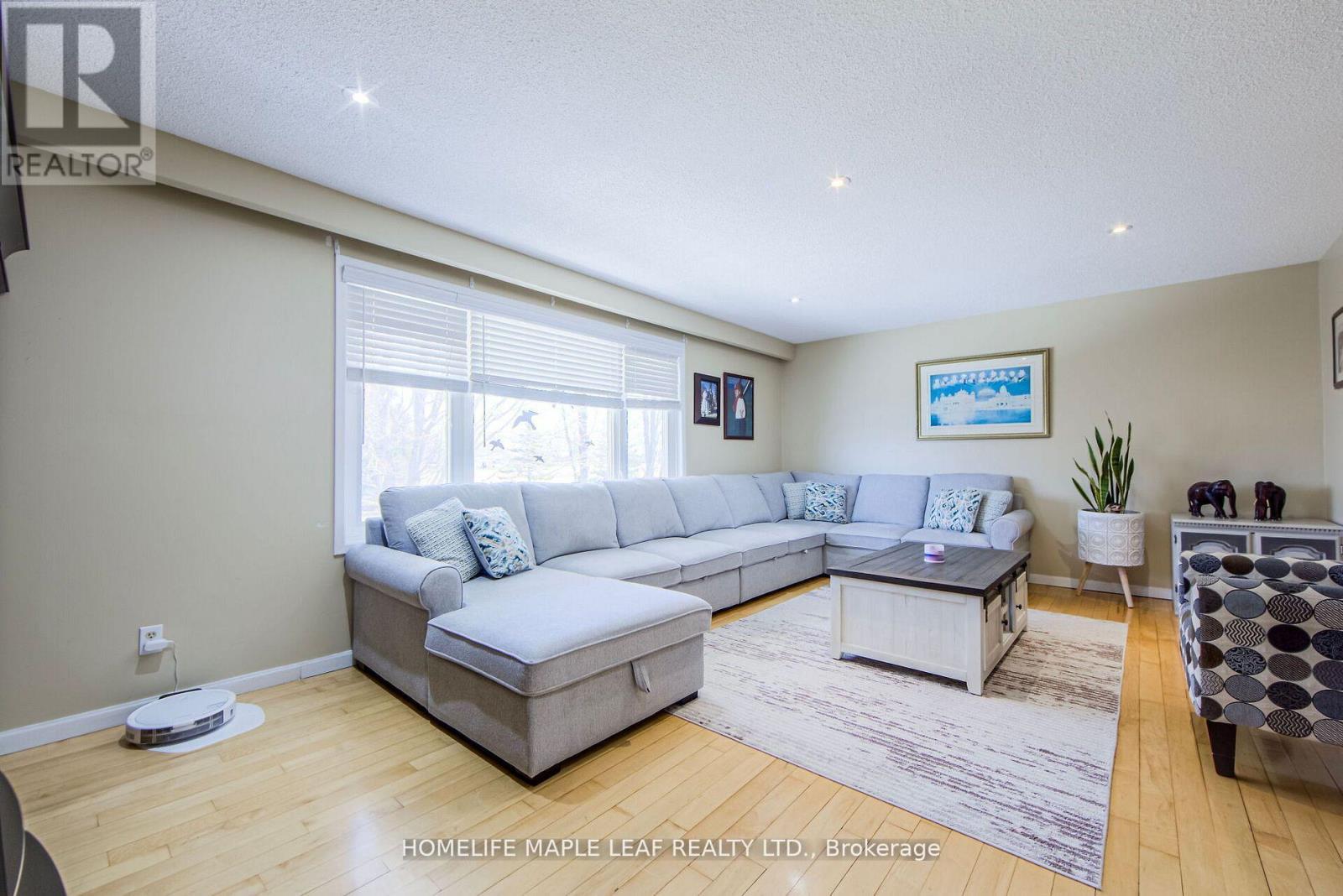 634026 Highway 10, Mono, ON