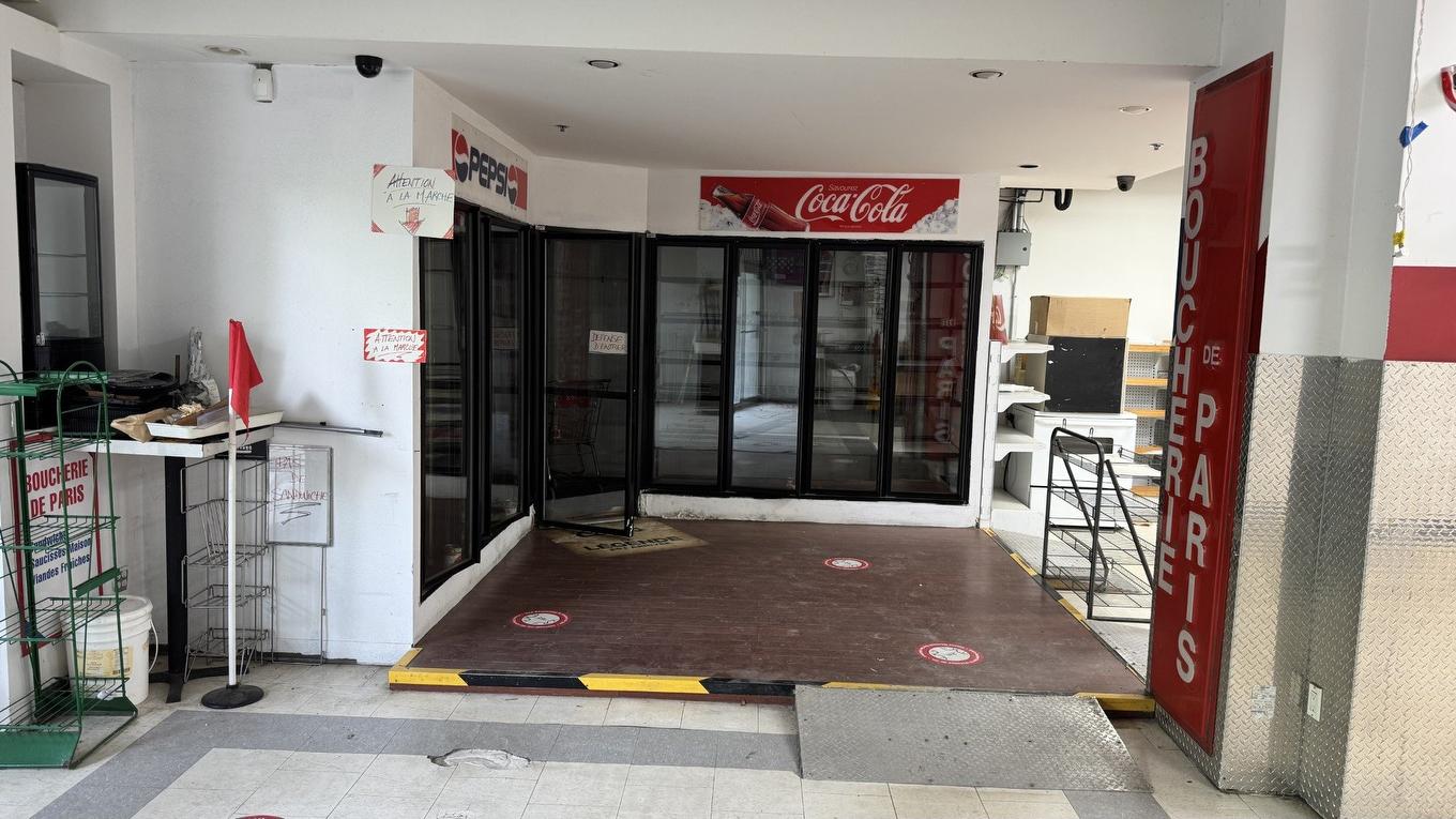 Intérieur - 5774 Av. Decelles, Montréal (Côte-Des-Neiges/Notre-Dame-De-Grâce), QC - Indoor Photo Showing Other Room