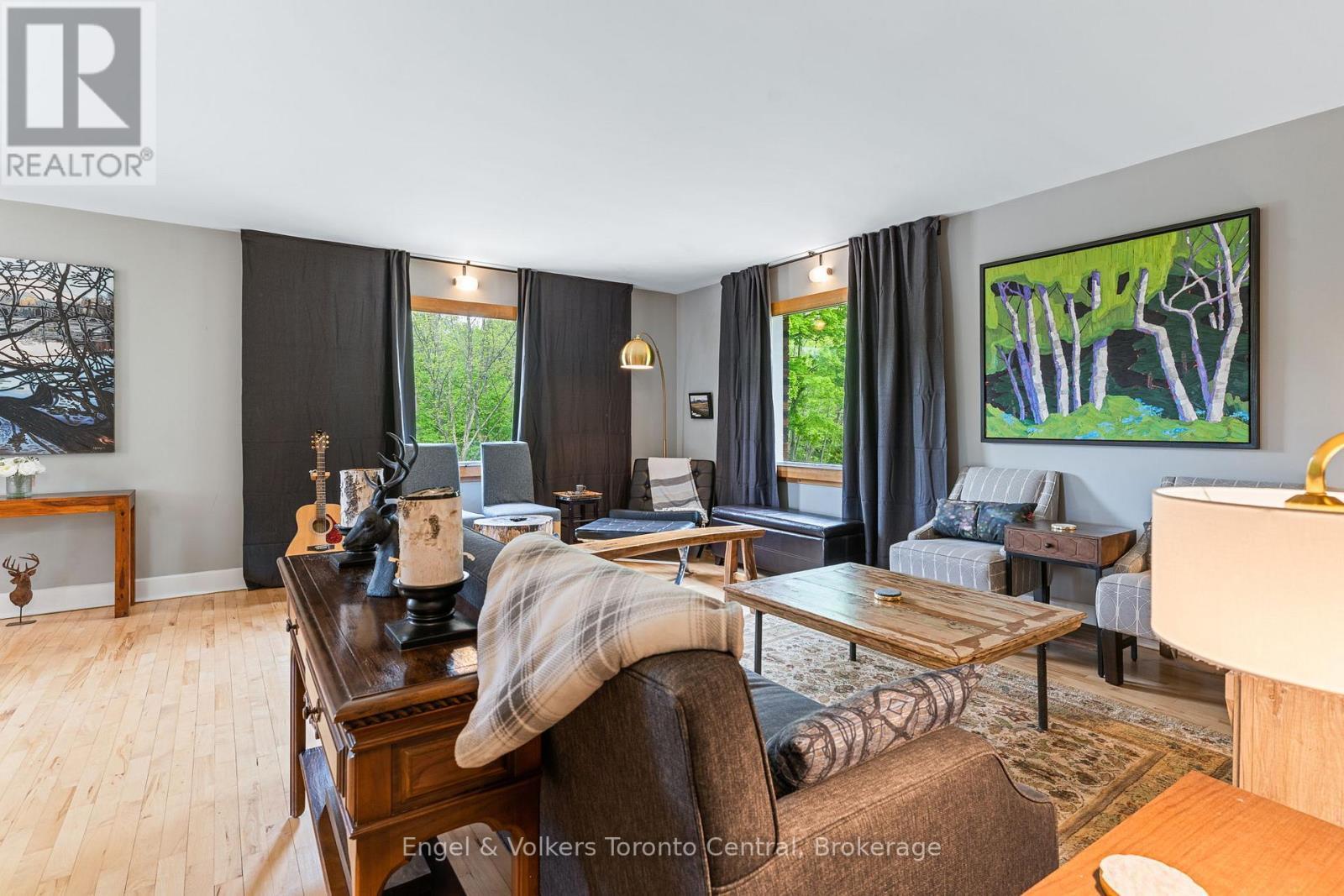 215588 Concession 4, Chatsworth, ON - Indoor