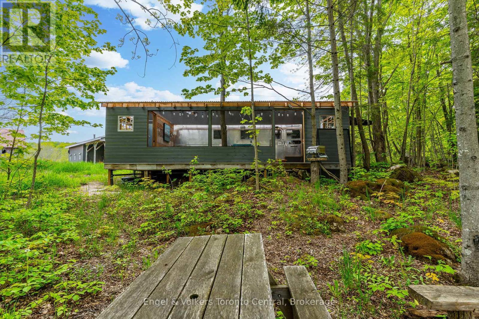 215588 Concession 4, Chatsworth, ON - Outdoor