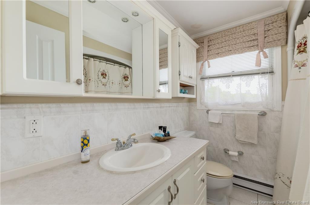 37 Gaston Cres, Moncton, NB