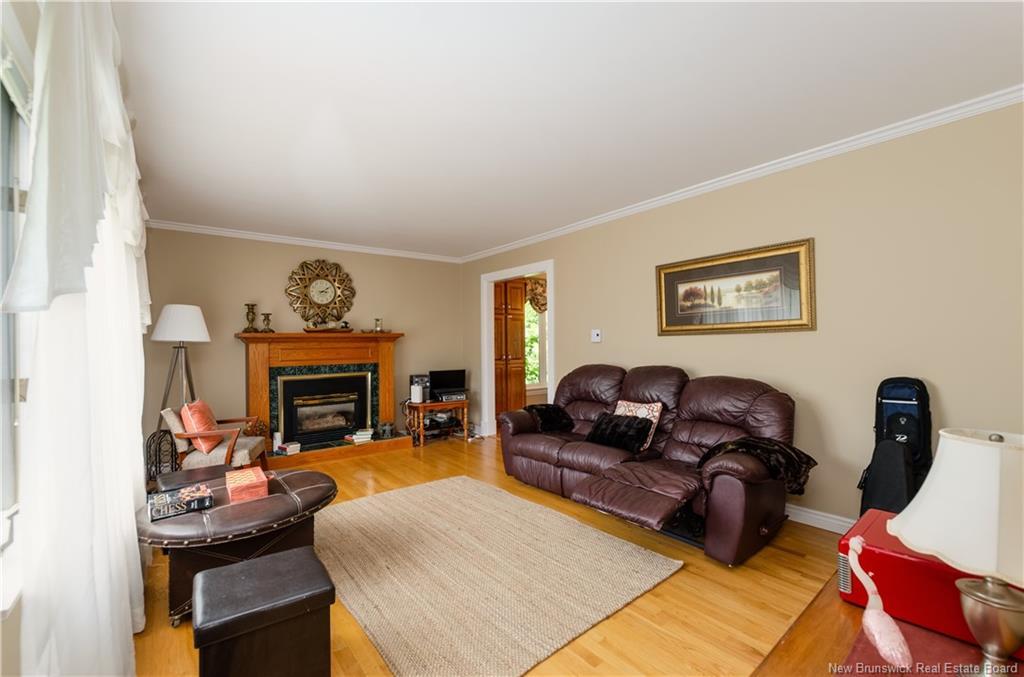 37 Gaston Cres, Moncton, NB