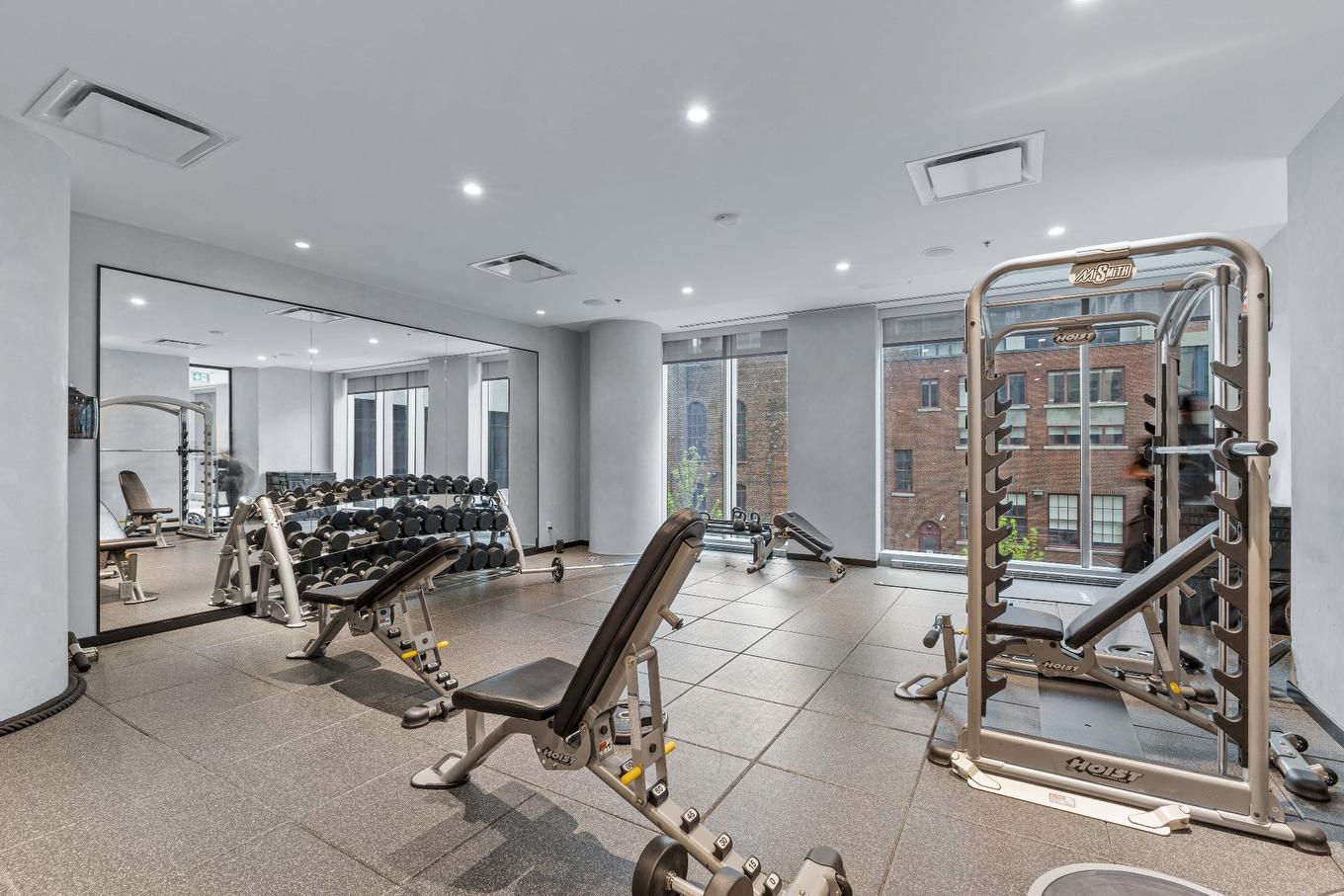 Salle d'exercice - 4907-1205 Place Phillips, Montréal (Ville-Marie), QC - Indoor Photo Showing Gym Room
