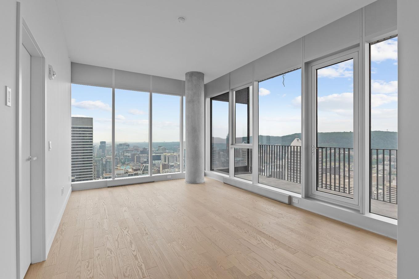 Salon - 4907-1205 Place Phillips, Montréal (Ville-Marie), QC - Indoor