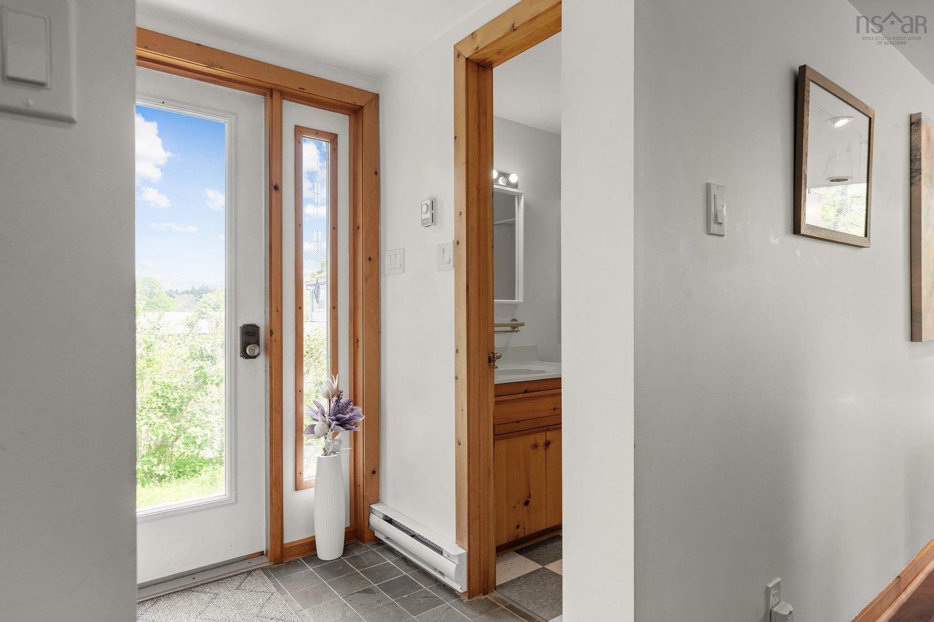 165 King Street, Chester, NS