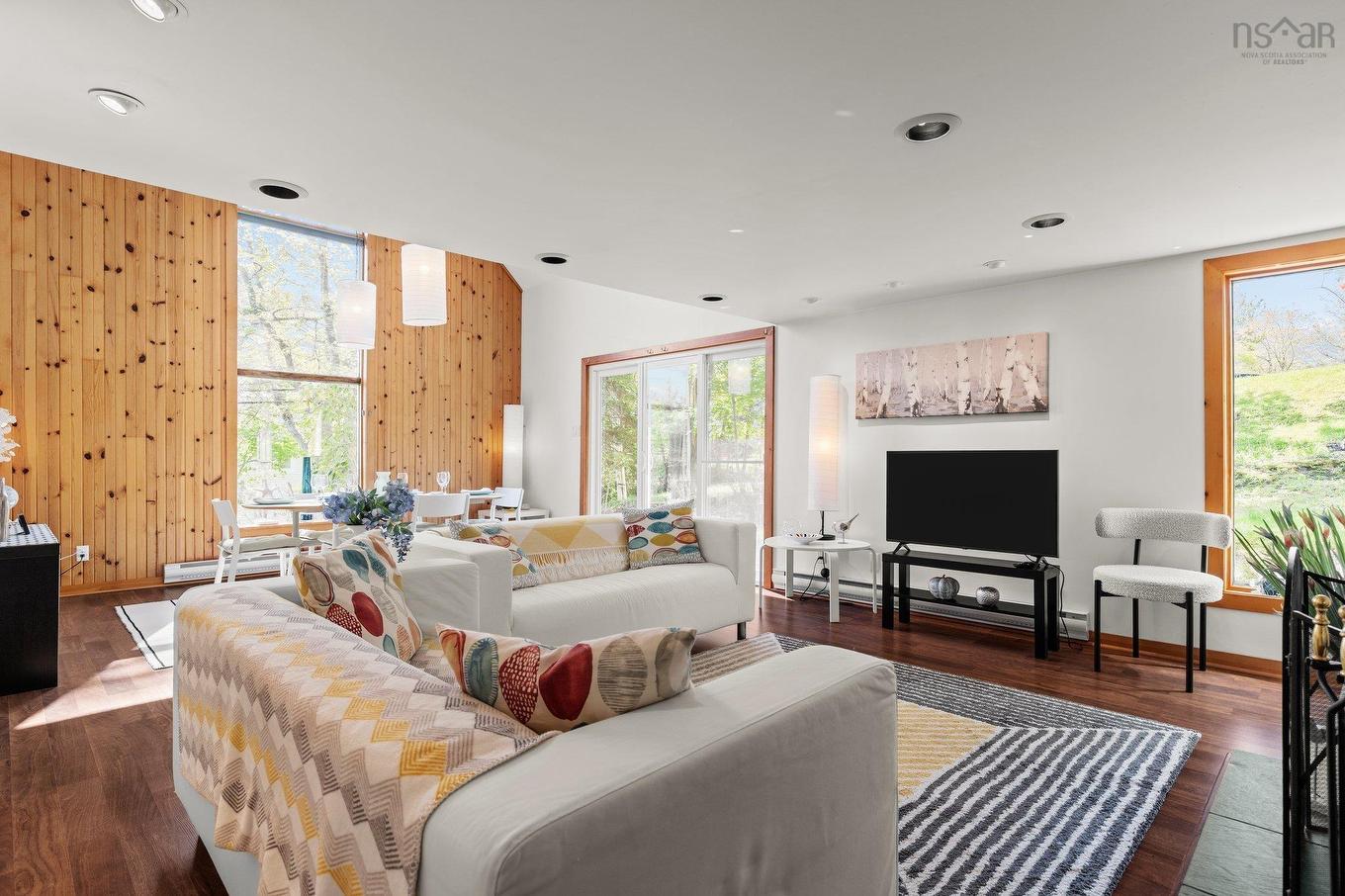 165 King Street, Chester, NS