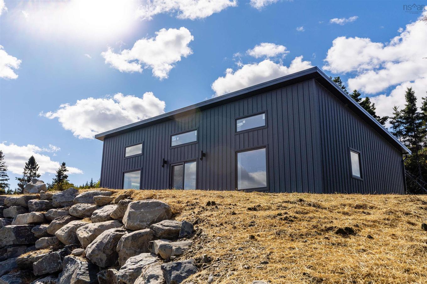 659 West Liscomb Point Road, Liscomb, NS