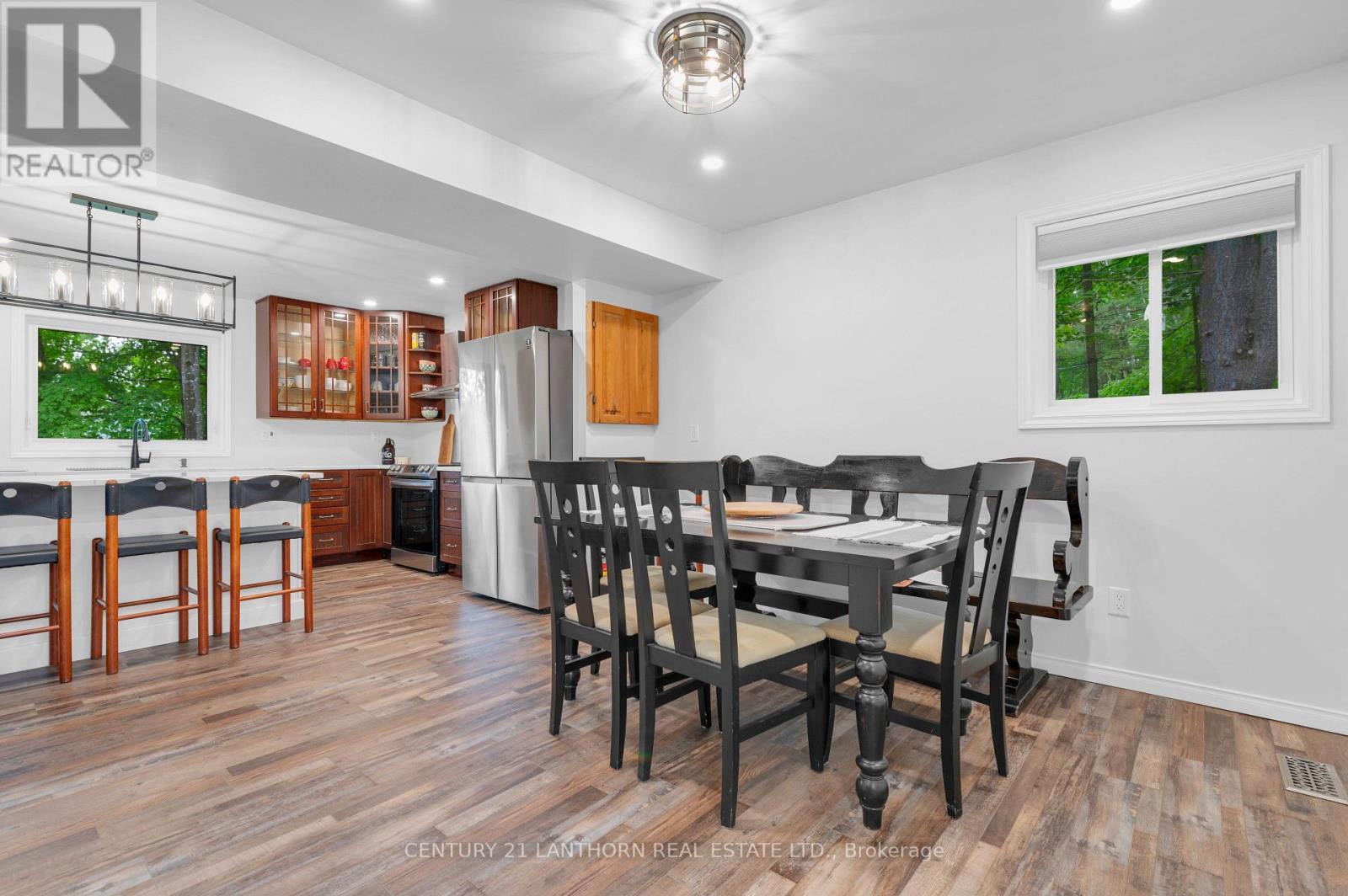 135 Camp Lane, Tweed (Hungerford (Twp)), ON - Indoor Photo Showing Dining Room