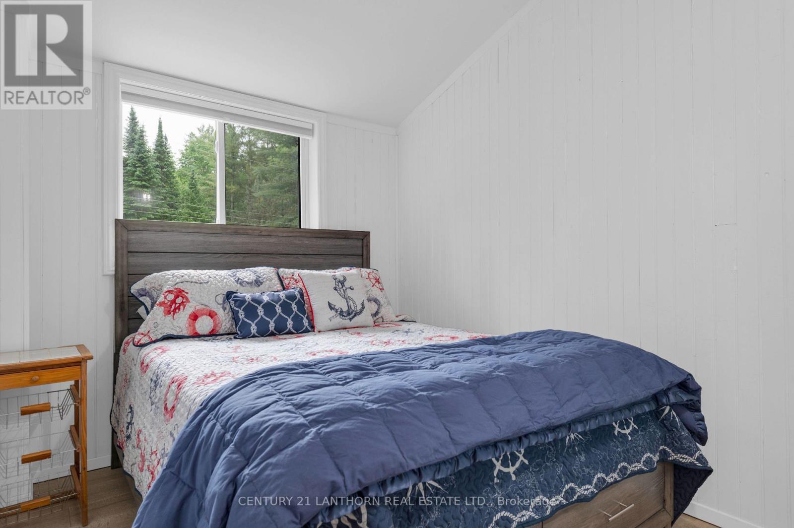 135 Camp Lane, Tweed (Hungerford (Twp)), ON - Indoor Photo Showing Bedroom