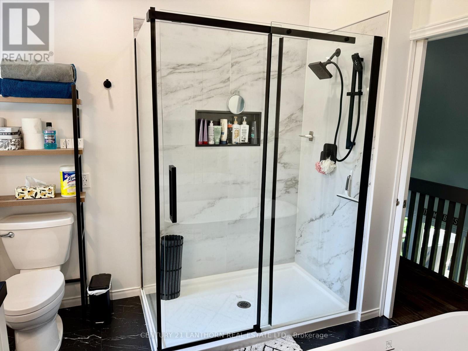 135 Camp Lane, Tweed (Hungerford (Twp)), ON - Indoor Photo Showing Bathroom