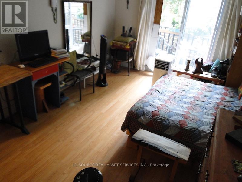 72 Pembroke Street, Toronto, ON - Indoor Photo Showing Bedroom