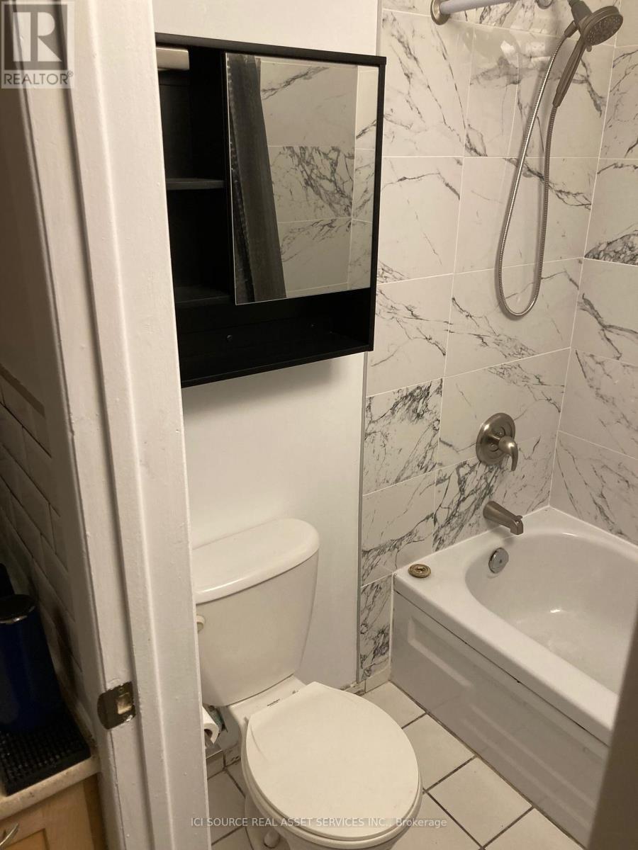72 Pembroke Street, Toronto, ON - Indoor Photo Showing Bathroom
