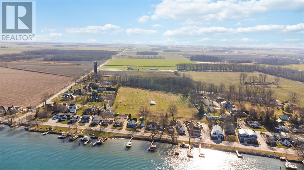 Pt Lt E Grove Street, Port Lambton, ON