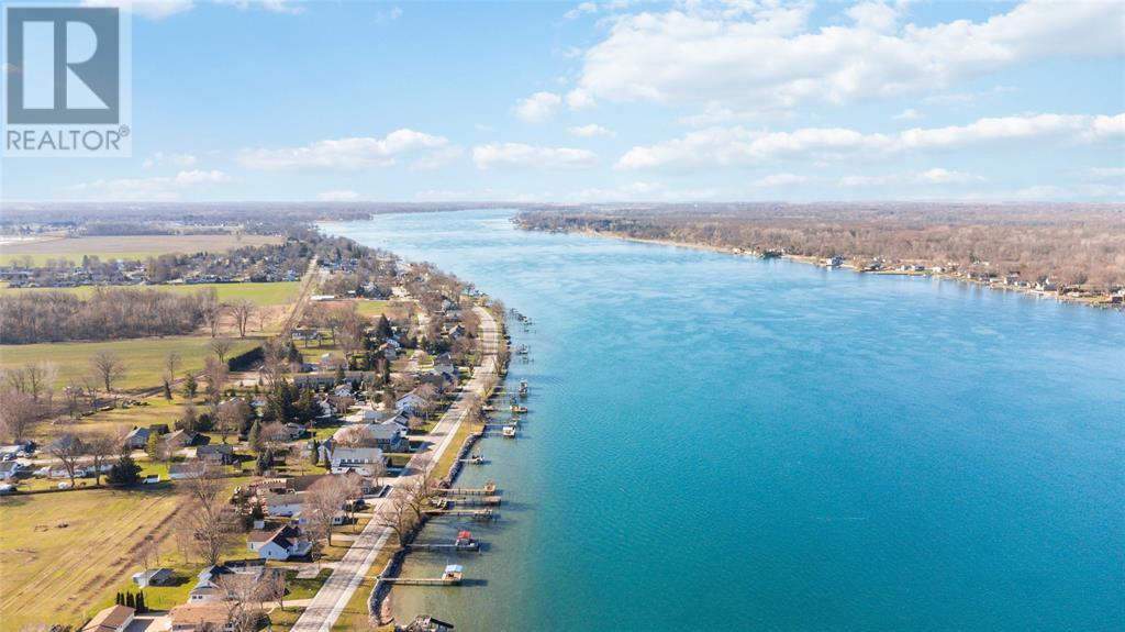 Pt Lt E Grove Street, Port Lambton, ON