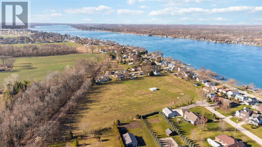 Pt Lt E Grove Street, Port Lambton, ON