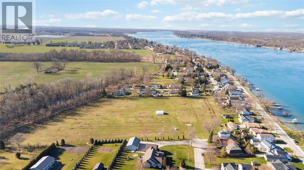 Pt Lt E Grove Street, Port Lambton, ON