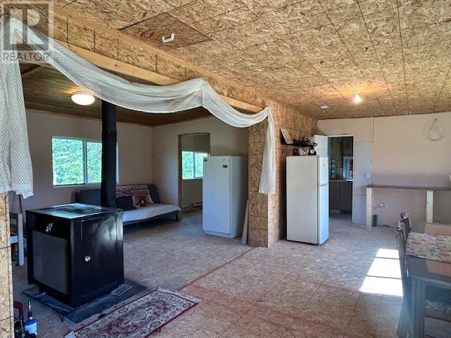 25680 Sturgeon Point Road, Vanderhoof, BC