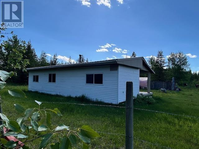 25680 Sturgeon Point Road, Vanderhoof, BC