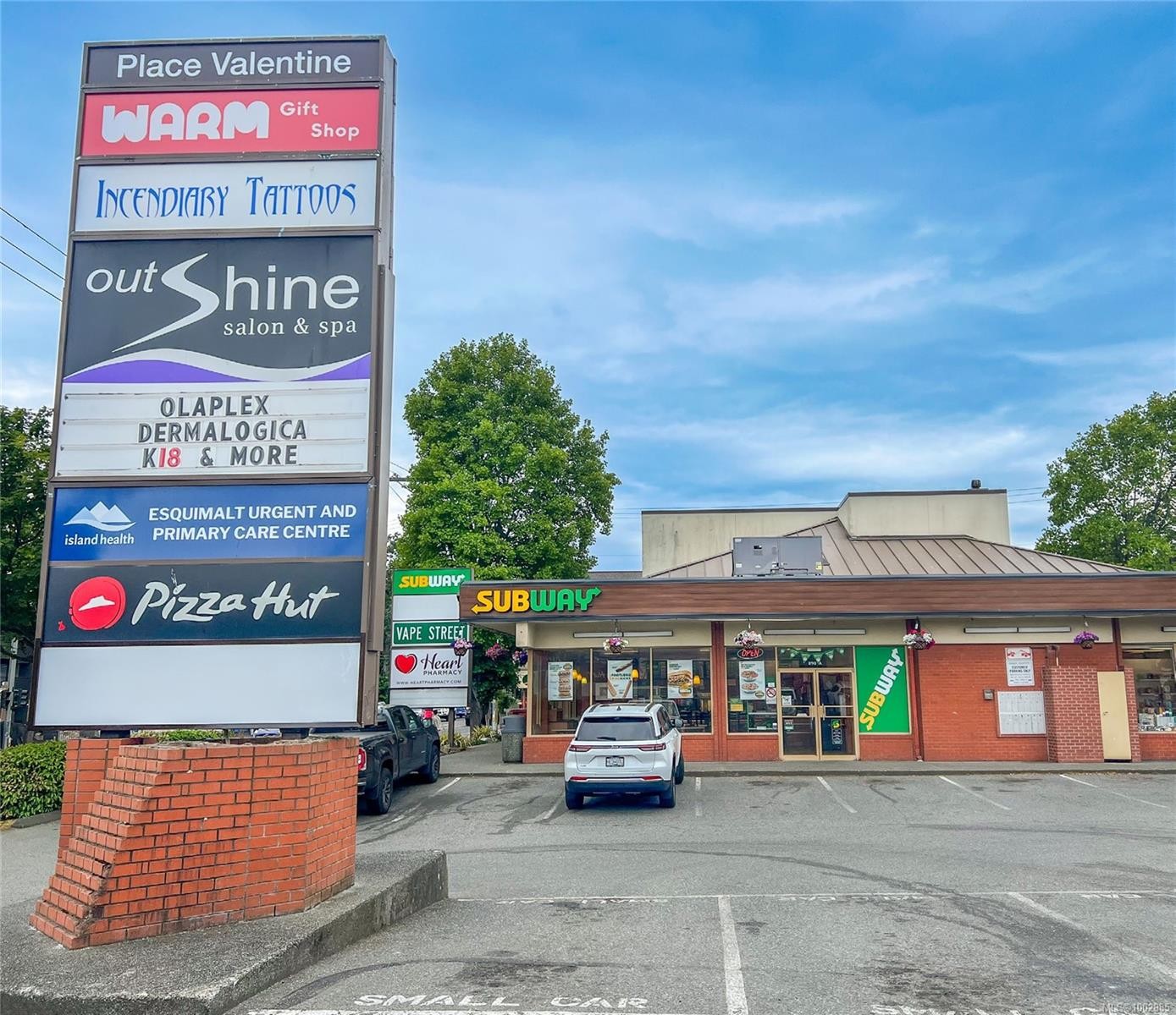 C-880 Esquimalt Rd, Esquimalt, BC