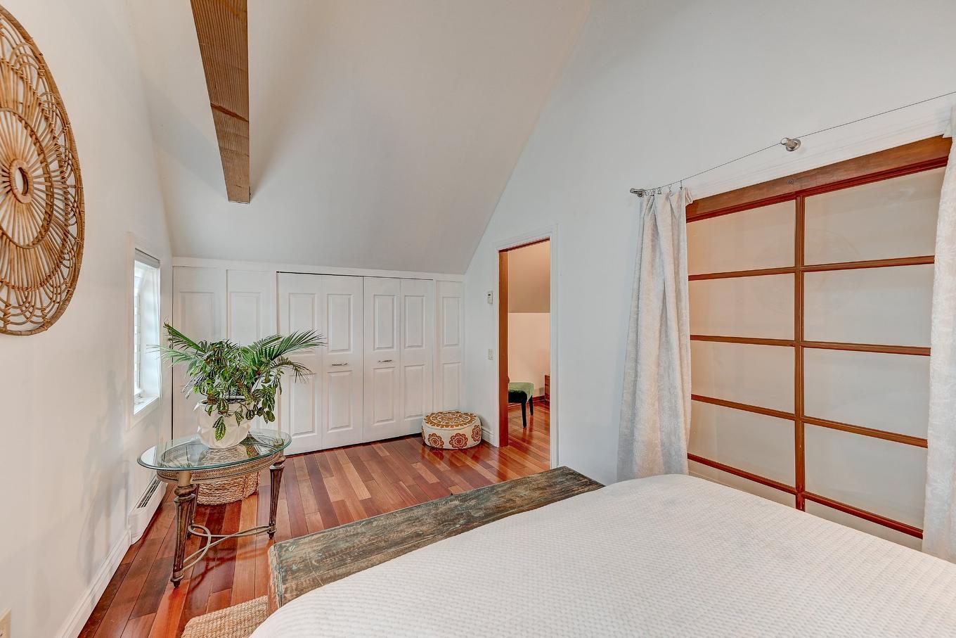 Bedroom - 396 Ch. Du Ruisseau-Des-Noyers, Saint-Jean-Sur-Richelieu, QC - Indoor Photo Showing Other Room