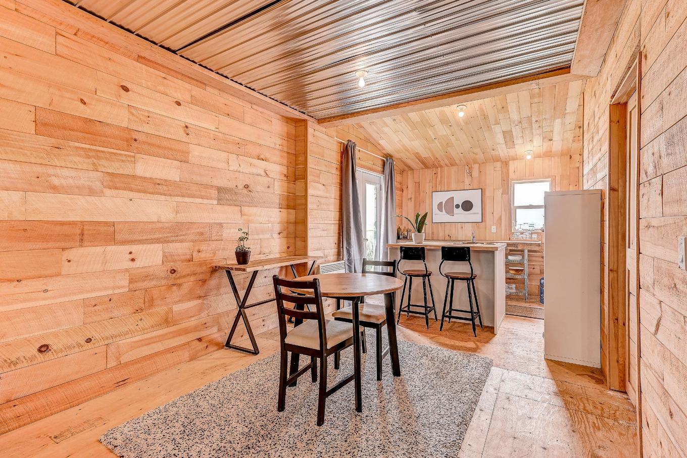 Dinette - 396 Ch. Du Ruisseau-Des-Noyers, Saint-Jean-Sur-Richelieu, QC - Indoor