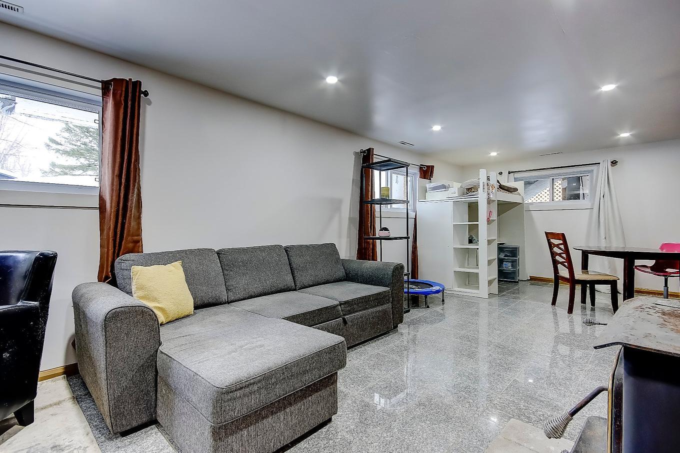 Family room - 286 Rg De La Barbotte, Lacolle, QC - Indoor