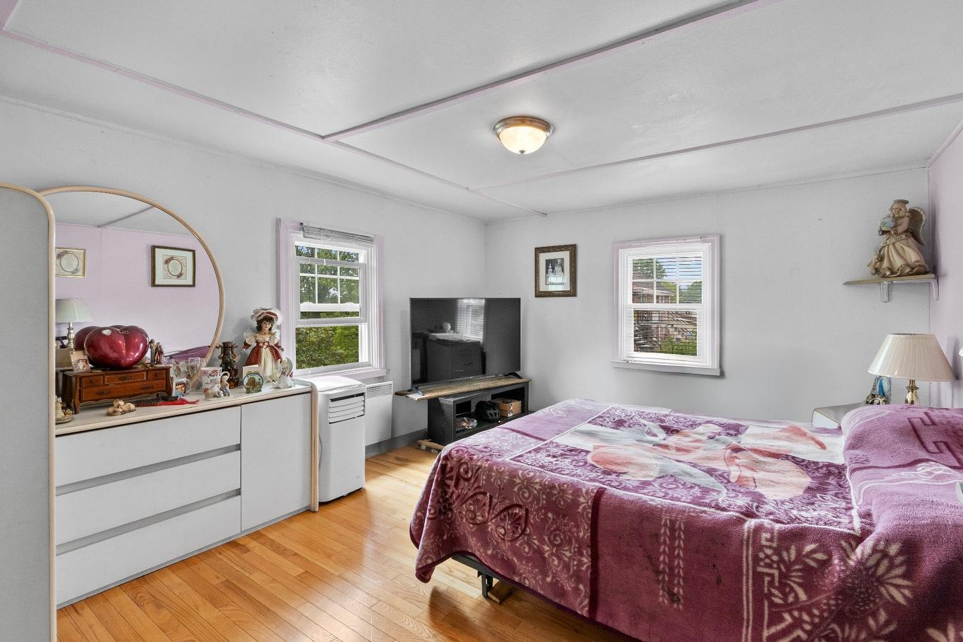 Chambre à coucher - 90 Rue St-Jean, Châteauguay, QC - Indoor Photo Showing Bedroom