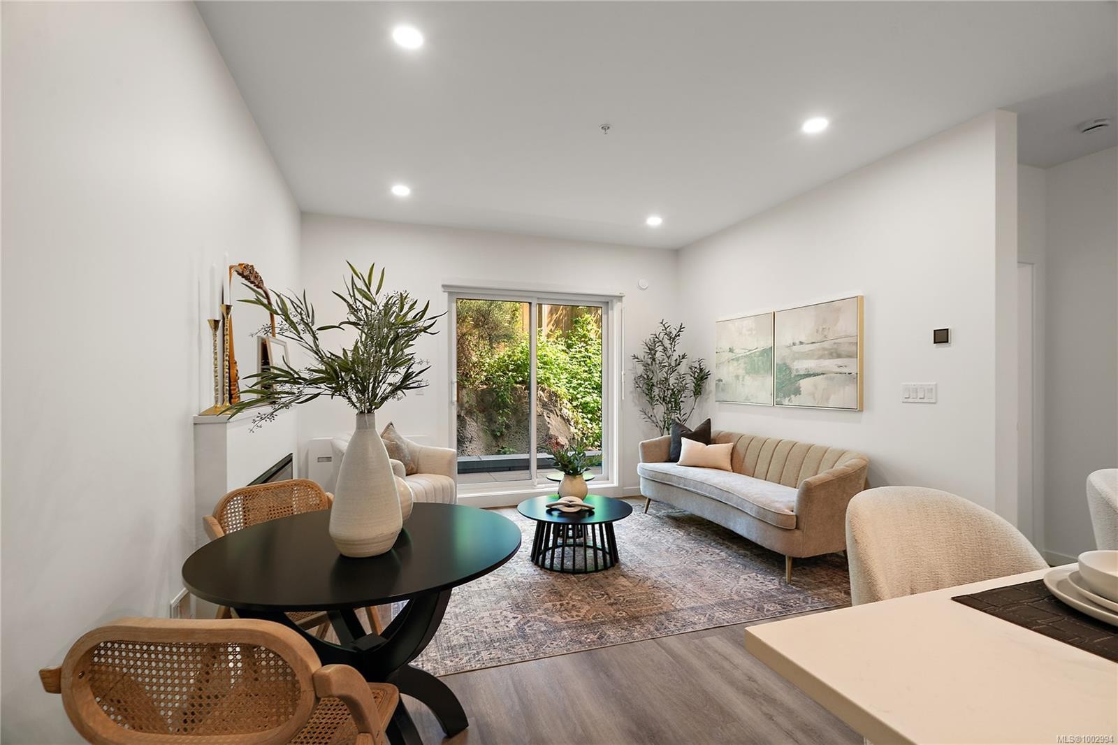 B404-1102 Esquimalt Rd, Esquimalt, BC - Indoor