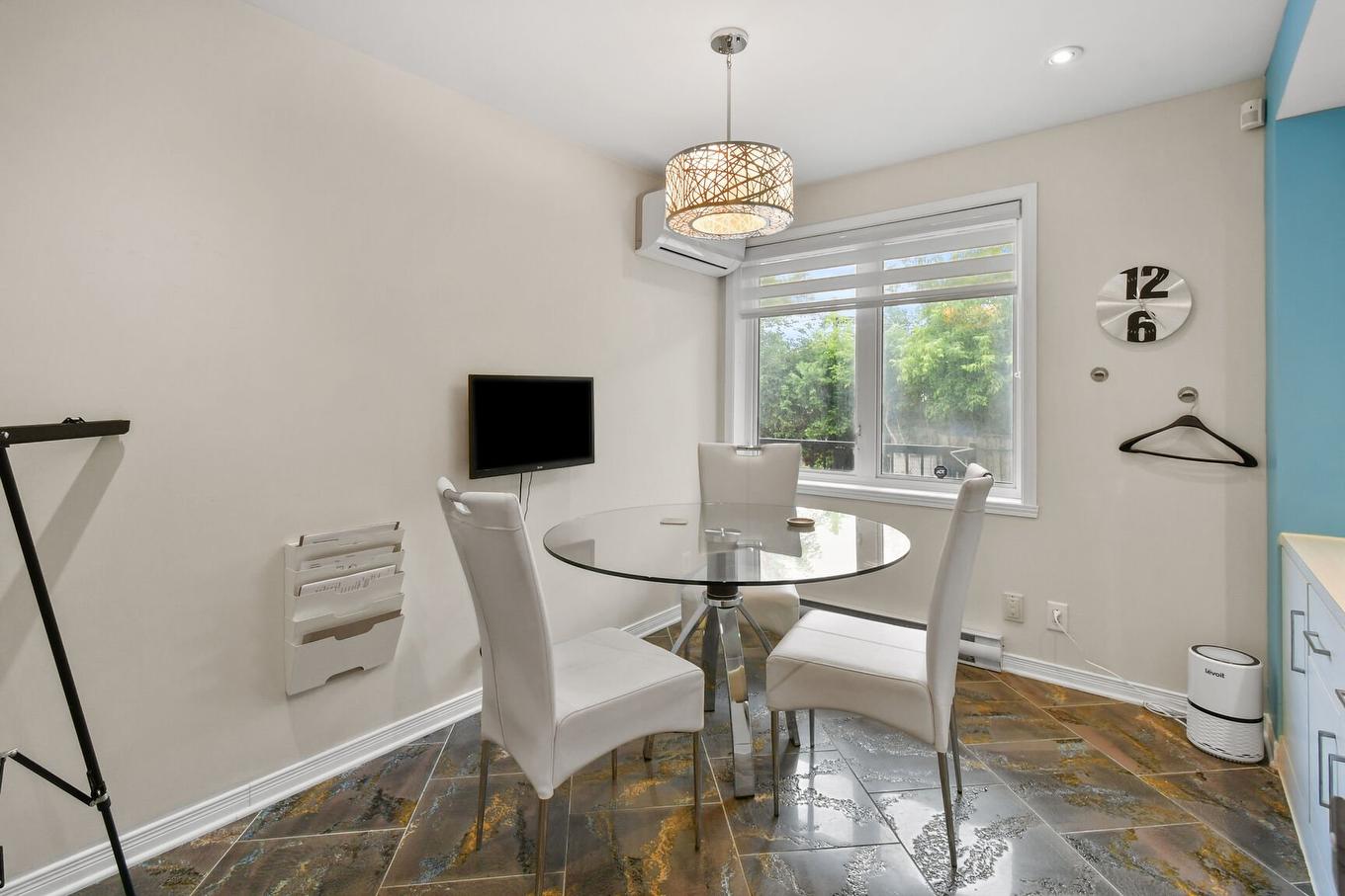 Office - 3390 Grande Allée, Longueuil (Saint-Hubert), QC - Indoor Photo Showing Dining Room