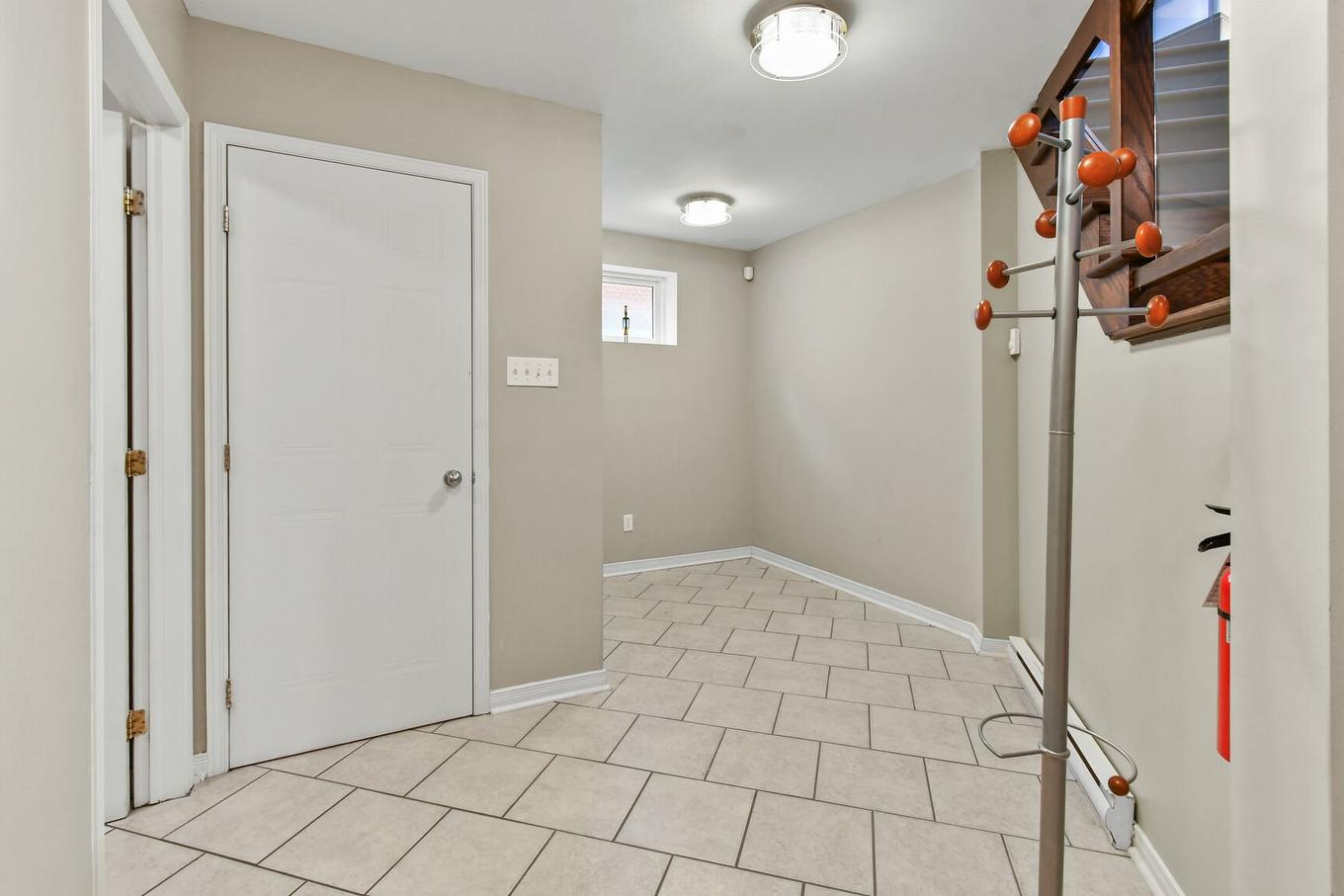 Passageway - 3390 Grande Allée, Longueuil (Saint-Hubert), QC - Indoor Photo Showing Other Room