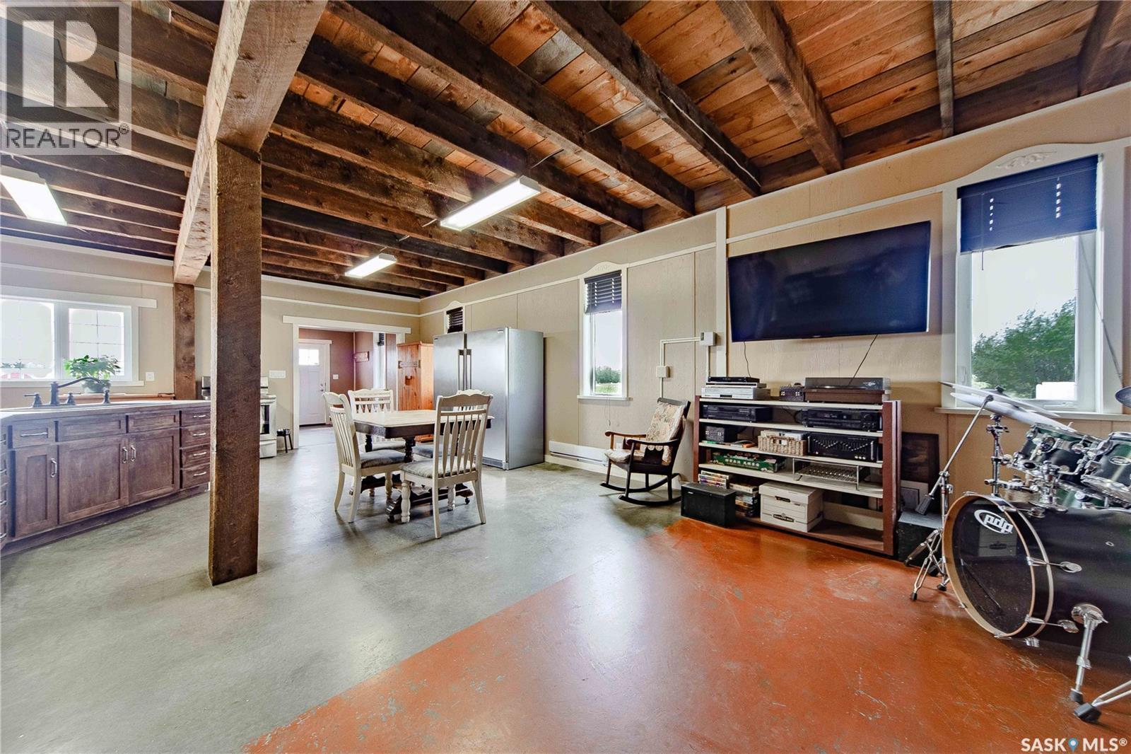 Lajoie Acreage Near Borden, Borden, SK - Indoor