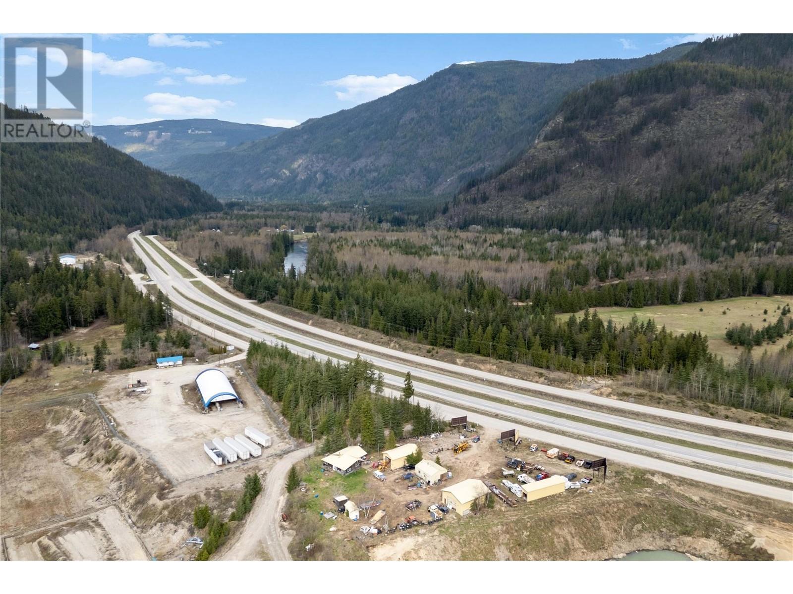 3354 Oxbow Frontage Road, Malakwa, BC - Outdoor With View