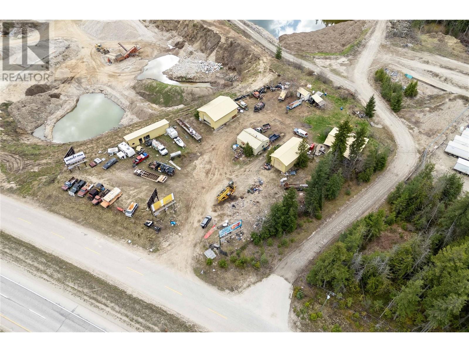 3354 Oxbow Frontage Road, Malakwa, BC - With View